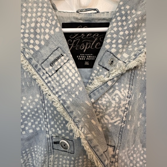 Free People Bleached Chambray Hooded Parka Jacket Oversized Denim Coat - Picture 8 of 11